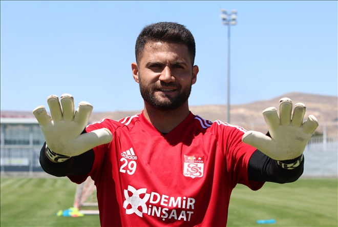 ALİ ŞAŞAL, YUVADA KALIYOR