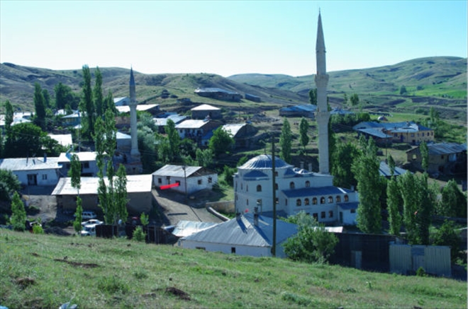 AŞAĞIÇAKMAK KÖYÜNDE KARANTİNA KALDIRILDI