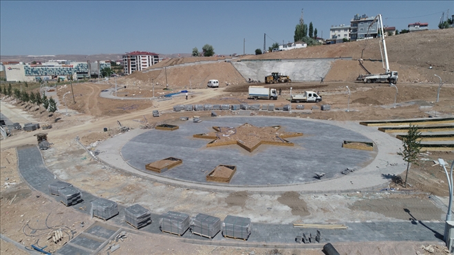 50 BİN METREKARELİK PARKTA ÇALIŞMALAR DEVAM EDİYOR