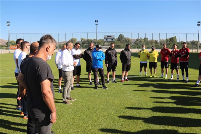 BAŞKANDAN TAKIMA MORAL ZİYARETİ