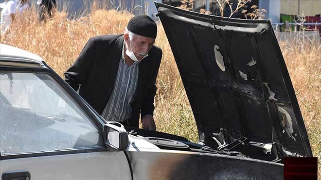 ÇALIŞTIRILMAK İSTENEN OTOMOBİL YANDI