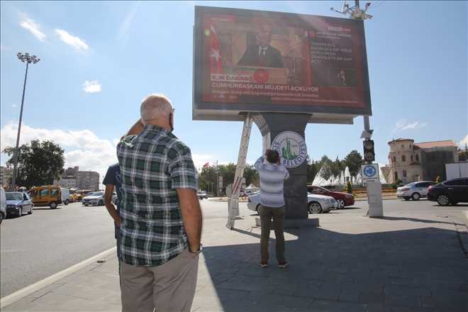 MÜJDEYİ VATANDAŞLAR İLGİYLE TAKİP ETTİ