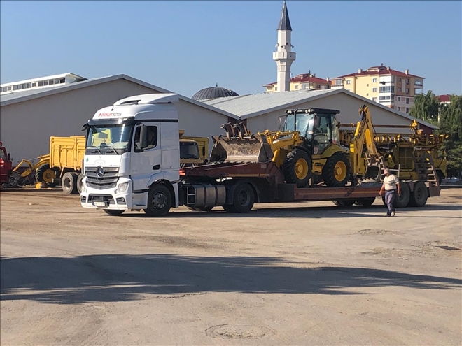 VALİ AYHAN SEL BÖLGESİNE GİTTİ (VİDEO)