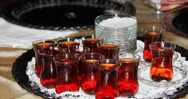 KAMUDA İKRAMLAR YASAKLANDI