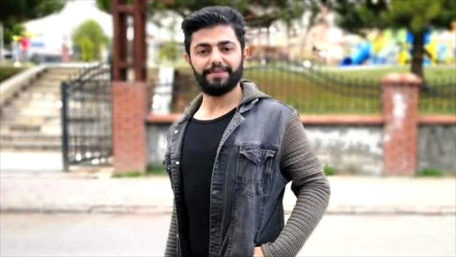 DÜĞÜNDE KENDİNİ VURAN GENÇ ÖLDÜ