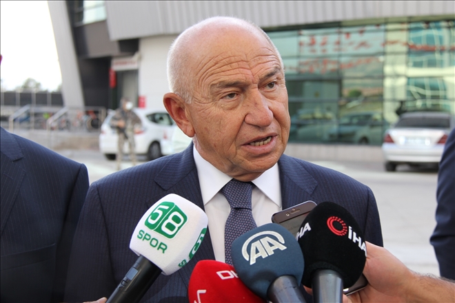 İLK YARI MAÇLAR SEYİRCİSİZ! (VİDEO)