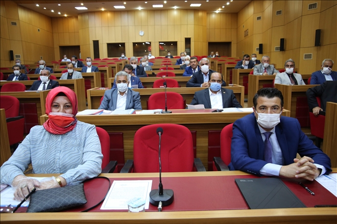 ?Sivas, sıkıntı yaşayan kardeşlerine Yiğidoluğunu gösterdi´