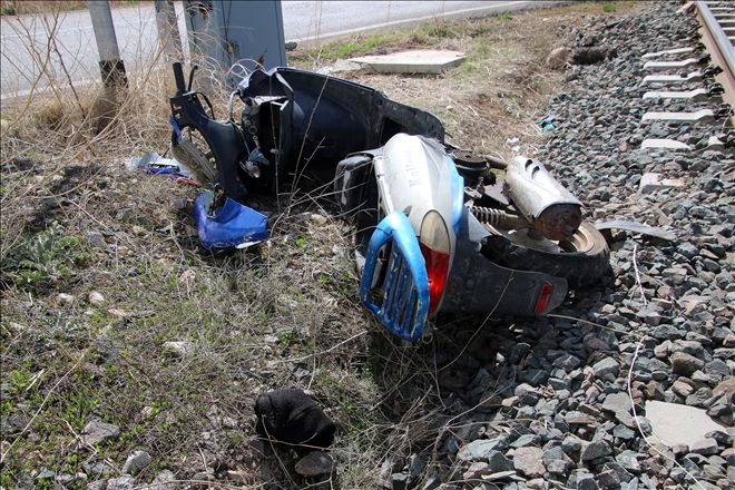 ŞARKIŞLA´DA TRAFİK KAZASI : 1 YARALI