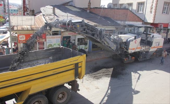 ZARA´DA YOL VE KALDIRIM ÇALIŞMALARI