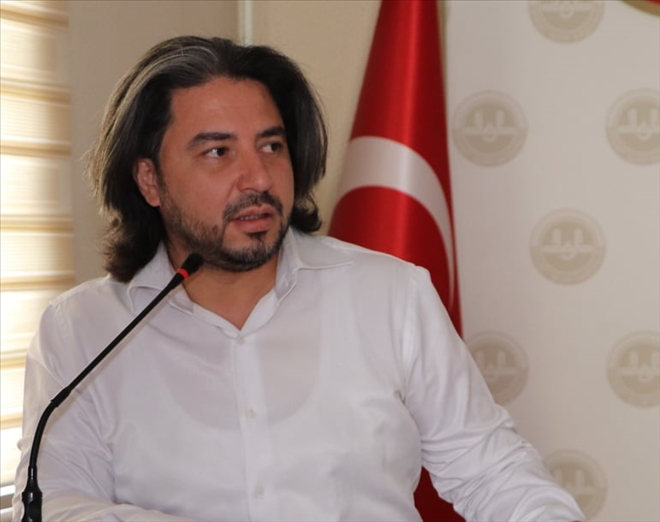 DİN GÖREVLİLERİ TOPLUMA REHBERLİK VE ÖNDERLİK EDER