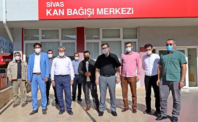 DİN GÖREVLİLERİNDEN KAN BAĞIŞI