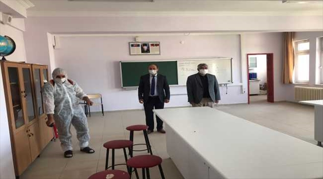 OKULLAR DEZENFEKTE EDİLDİ