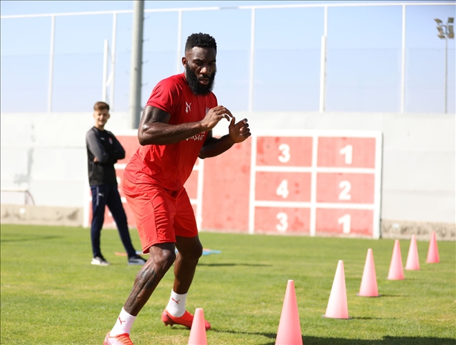 YEŞİL SAHALARA DÖNMESİNE AZ KALDI