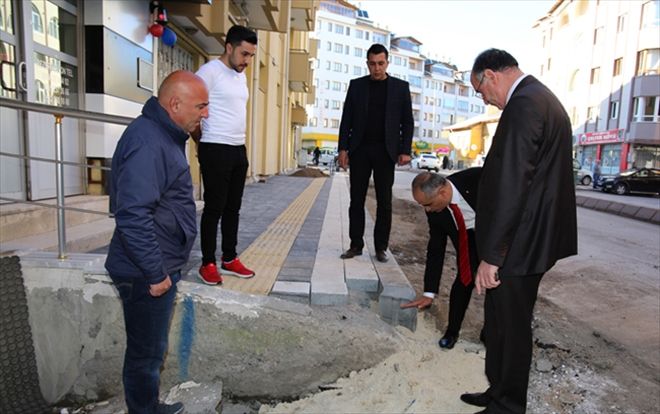 ÇALIŞMALARI İNCELEDİ