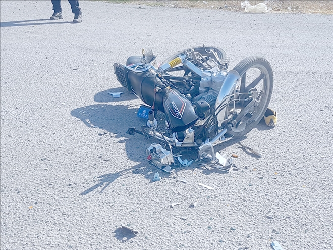 Sivas´ta minibüsle çarpışan motosikletin sürücüsü yaralandı