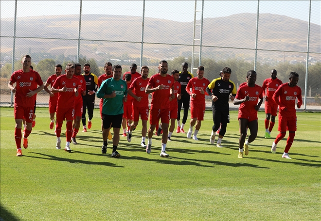 YİĞİDO ROTAYI RİZE MAÇINA ÇEVİRDİ