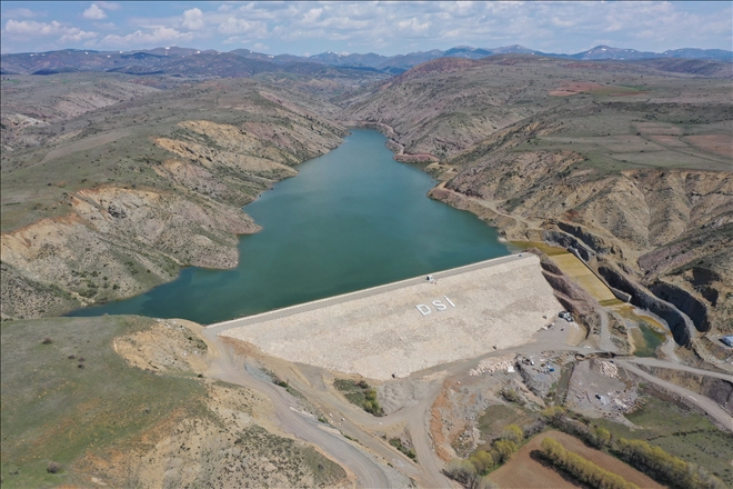 MODERN SULAMA SİSTEMLERİ YAYGINLAŞIYOR  --VİDEOLU--