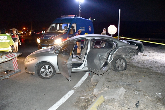 Sivas´ta 2 otomobil çarpıştı: 2 ölü, 4 yaralı