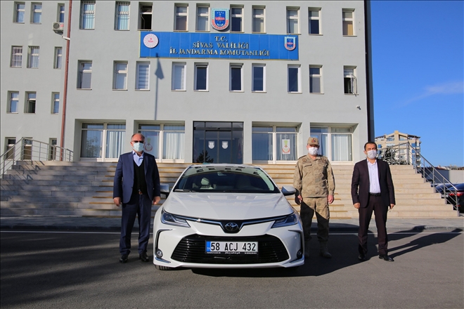BELEDİYEDEN JANDARMAYA ARAÇ