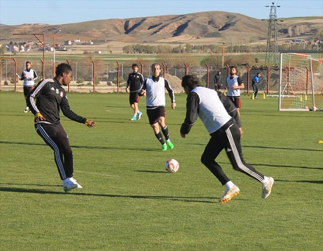 SİVASSPOR İZMİR´DE