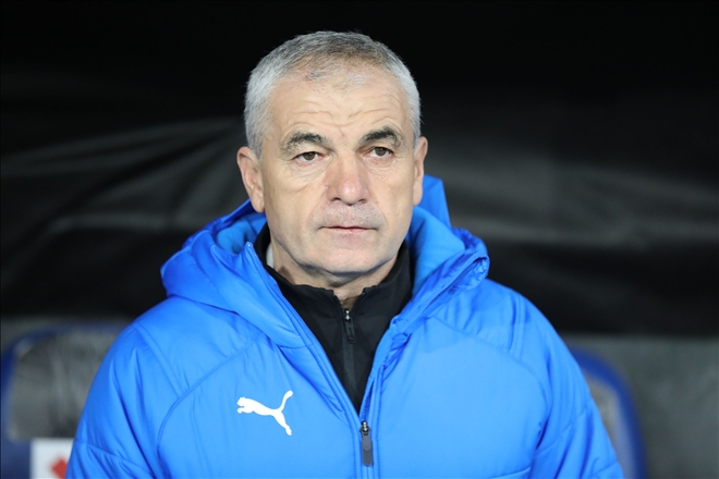 TAKIMIMLA GURUR DUYUYORUM