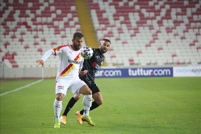 EVİNDE 3 PUANA HASRET