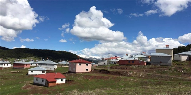 AVCIÇAYI KÖYÜ KARANTİNAYA ALINDI