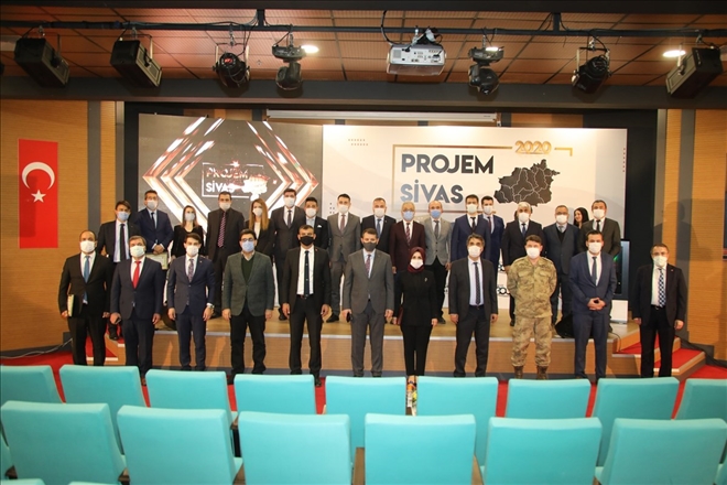 ÖRNEK PROJELER ÖDÜLLENDİRİLDİ