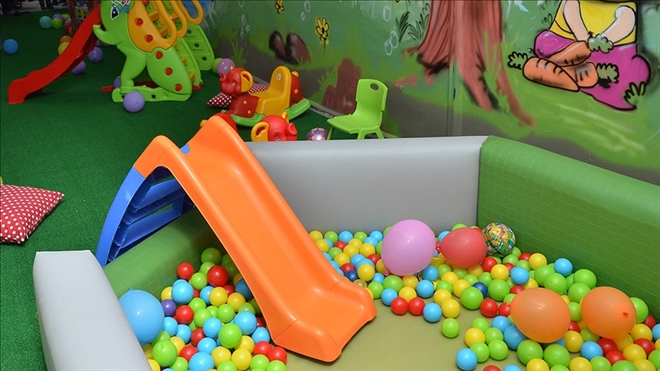 DEZAVANTAJLI 3 BİN ÇOCUĞA KREŞ DESTEĞİ