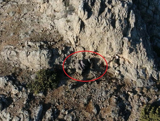 KAÇAK AVCILAR DRONE İLE YAKALANDI (VİDEO)