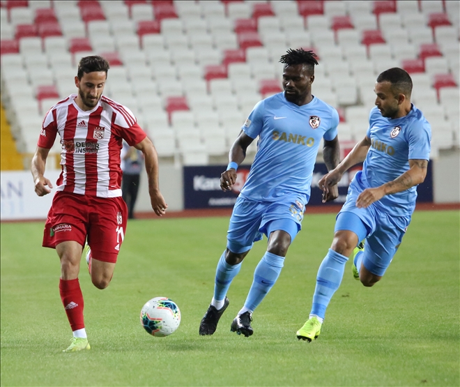 4 EYLÜL´DE  ZOR MAÇ