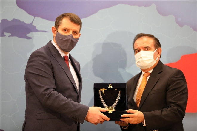 ?TSYD SİVAS ŞUBESİNİ KUTLUYORUM?