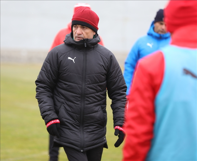 ?BU SEFER BİZ TUR ATLAYACAĞIZ?