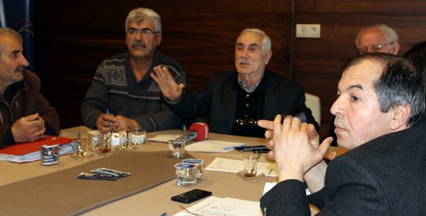 ESKİ YÖNETİM İBRA EDİLMEDİ