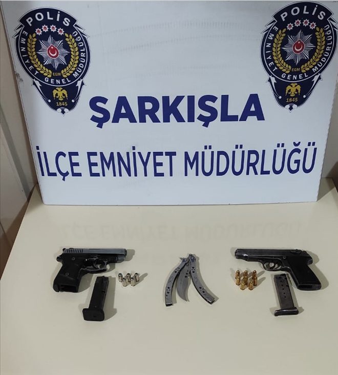 ÜZERİNDEN CEPHANE ÇIKTI