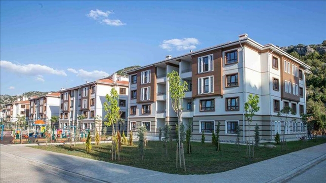 AİLELER SICAK YUVALARA KAVUŞTU