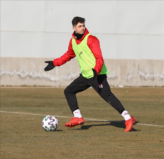 KEREM´E MİLLİ DAVET