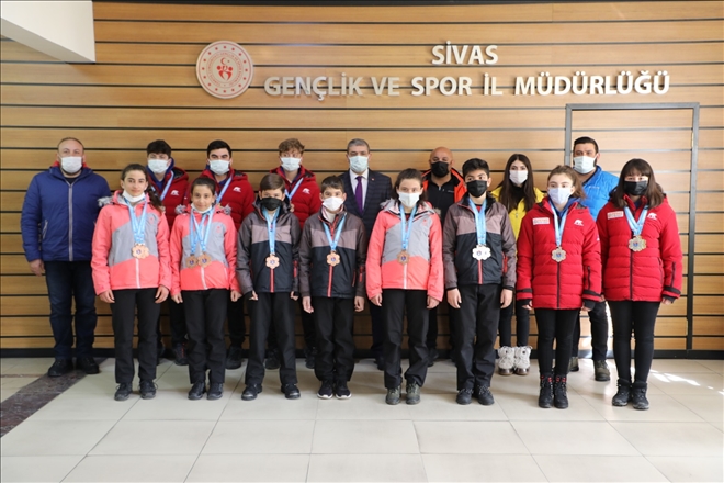 LİG YARIŞLARINDA SİVAS´I TEMSİL EDECEKLER