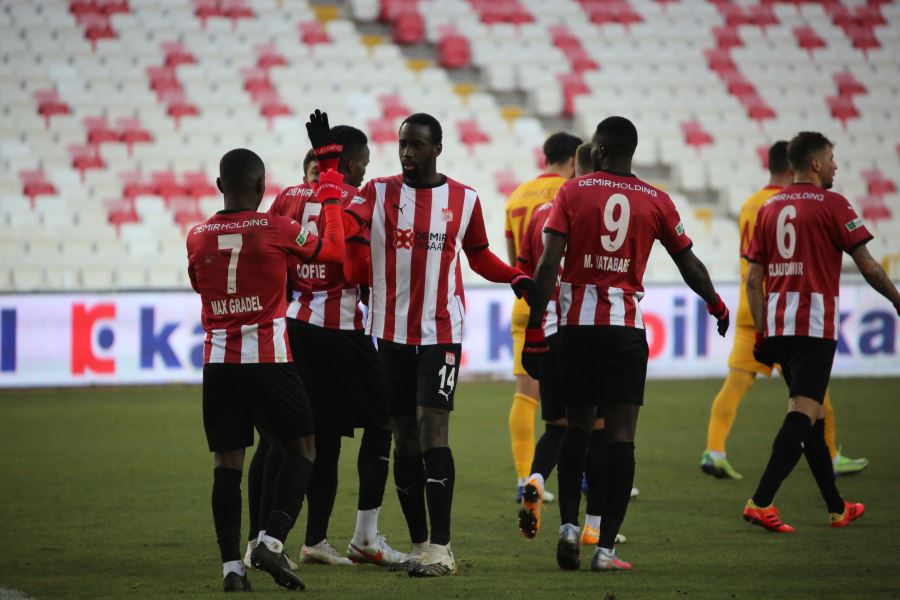 GALİBİYET SAYISI 7 OLDU