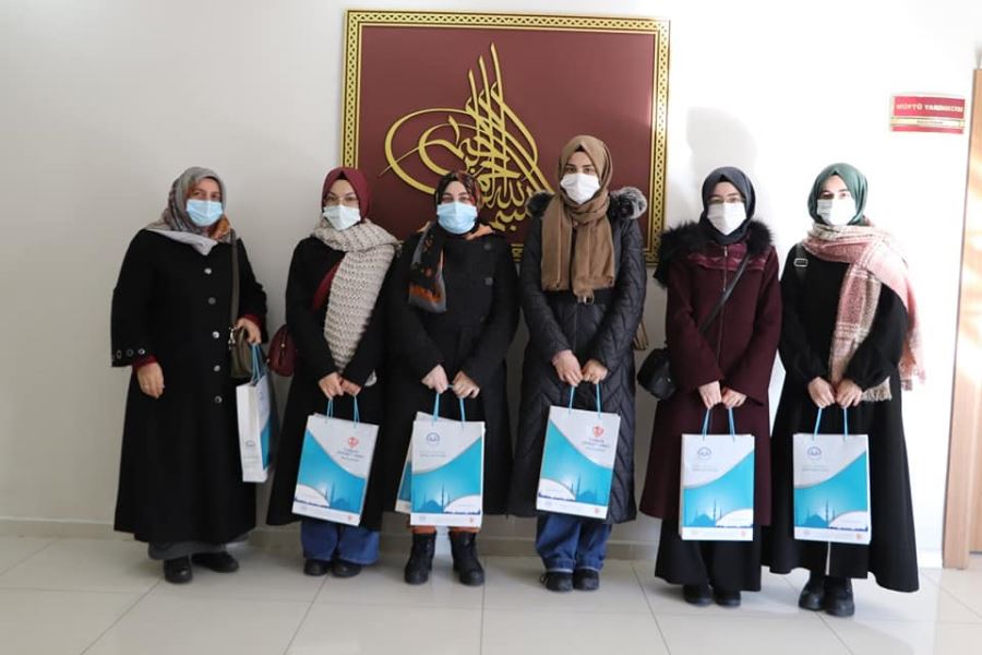 AKKUŞ ÖĞRENCİLERLE BULUŞTU