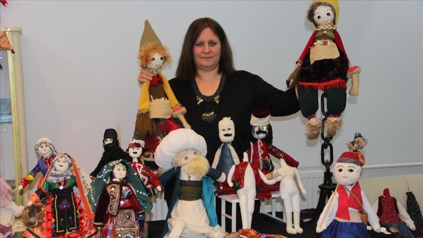 BEZ BEBEKLER GELİR KAPISI OLDU