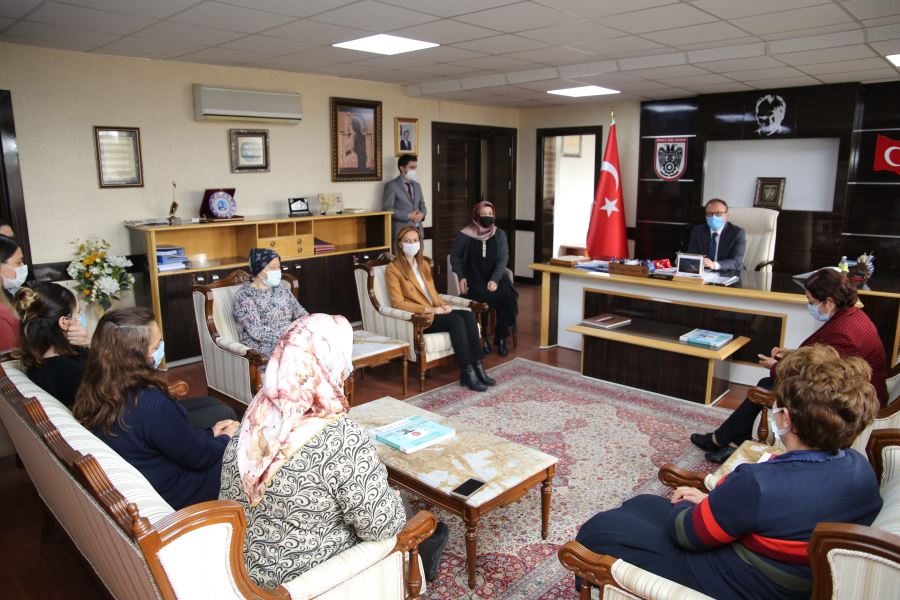 KADIN MEDENİYETİN KENDİSİDİR (VİDEO)