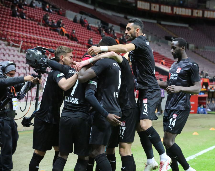 HAFTAYI 11. SIRADA TAMAMLADI