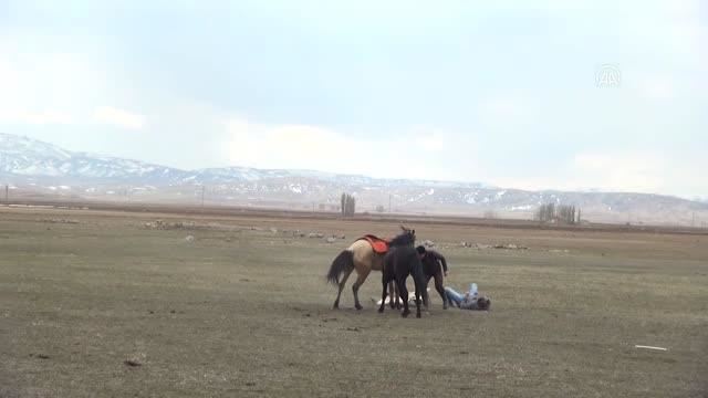 CİRİT ANTRENMANINDA TALİHSİZ KAZA