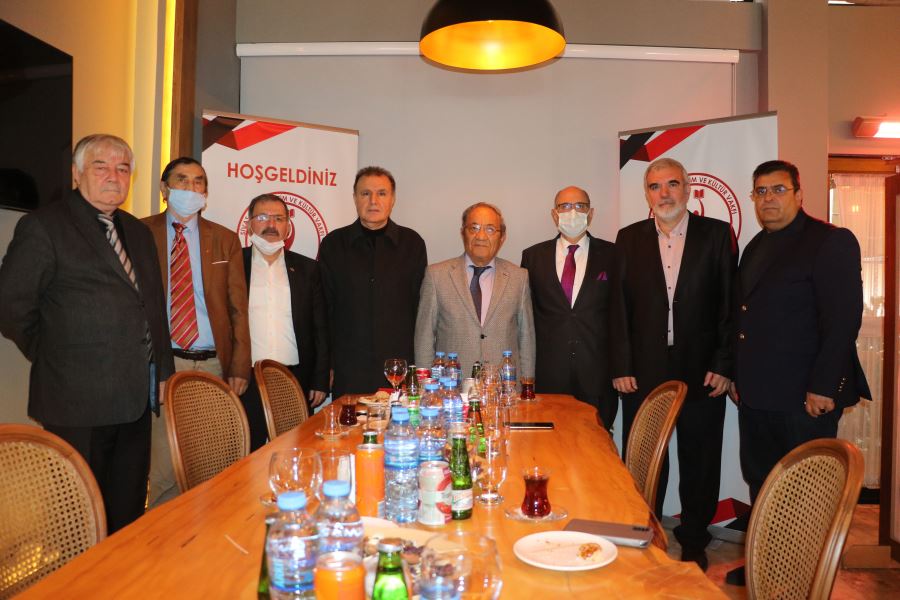 AVGAZİSPOR’A DESTEK OLDULAR