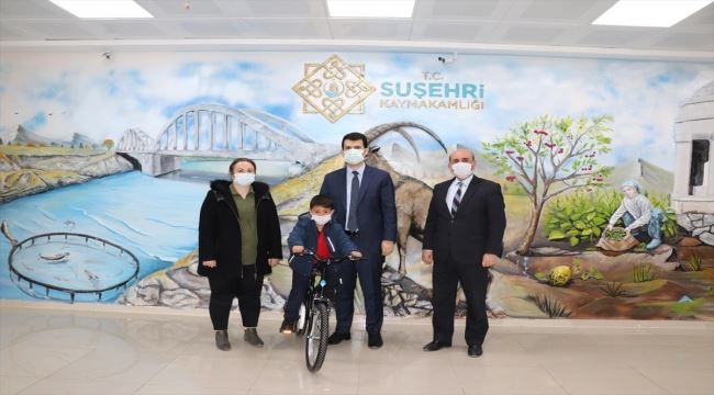 TUT ELİMDEN PROJESİ