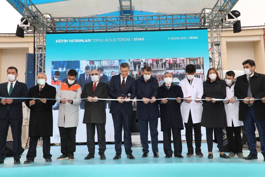 EĞİTİM YATIRIMLARINDA ÇAĞ ATLADIK