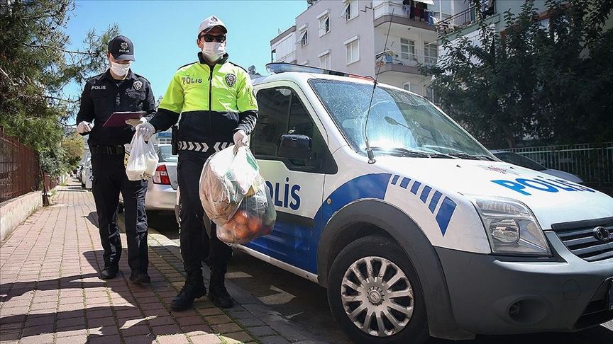 SALGINLA MÜCADELENİN GİZLİ KAHRAMANLARI