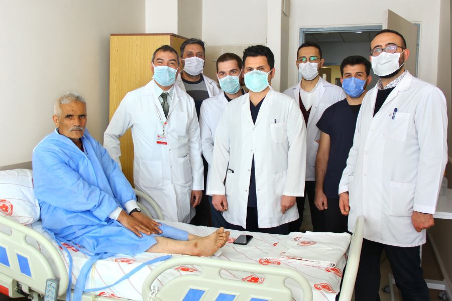 BAĞIRSAKTAN YENİ MESANE YAPILDI