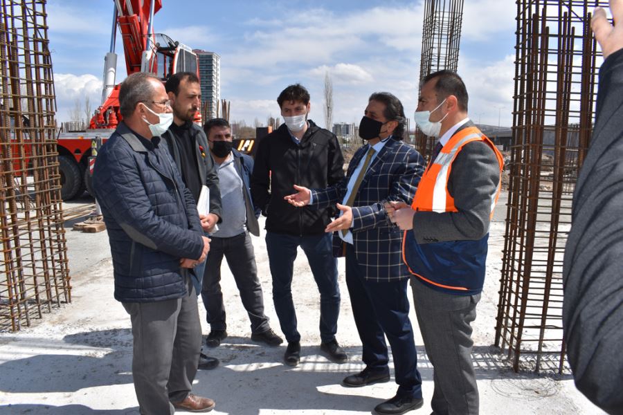 PROJELERİ YERİNDE İNCELEDİLER